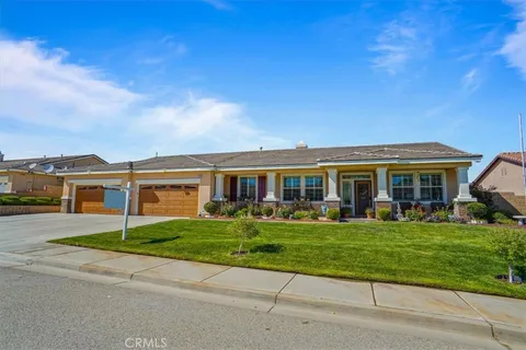 5125 Rela Way W, Lancaster, CA 93536