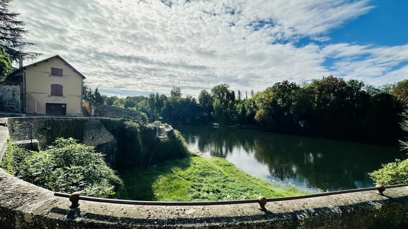 Additional image 2 of Aquitaine, Dordogne, Bergerac, France