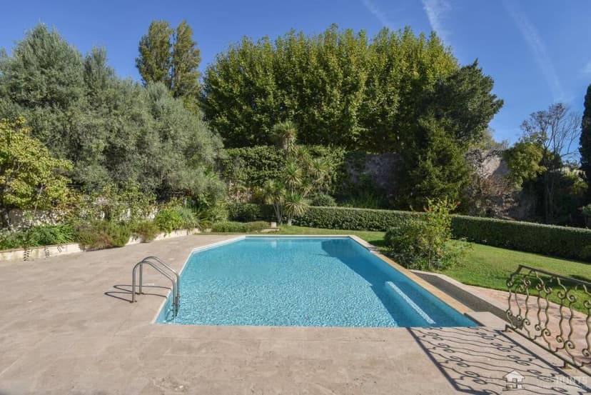 Additional image 2 of Provence-Alps-Cote d`Azur, Var, Lorgues, France