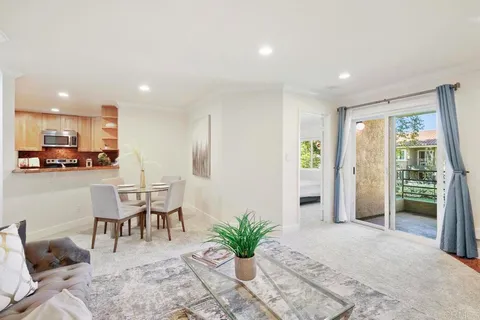 7505 Charmant Drive Unit 1604, San Diego, CA 92122