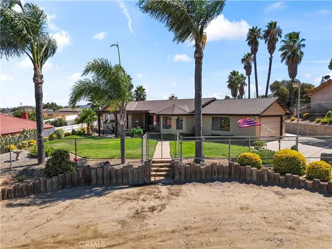 18725 Boulder Avenue, Riverside, CA 92508
