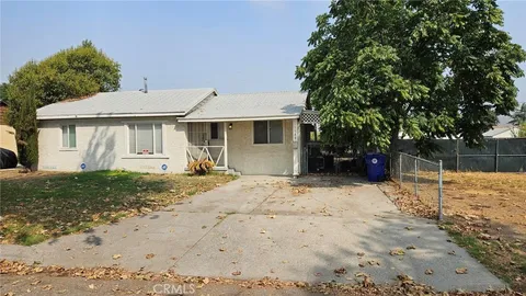 1588 W 20th Street, San Bernardino, CA 92411