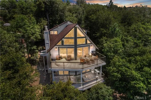 1358 Yellowstone Drive, Lake Arrowhead, CA 92352