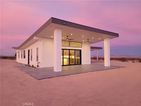 62126 Starlight St., Joshua Tree, CA 92252