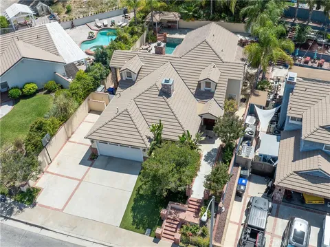 31215 Quail Valley Road, Castaic, CA 91384