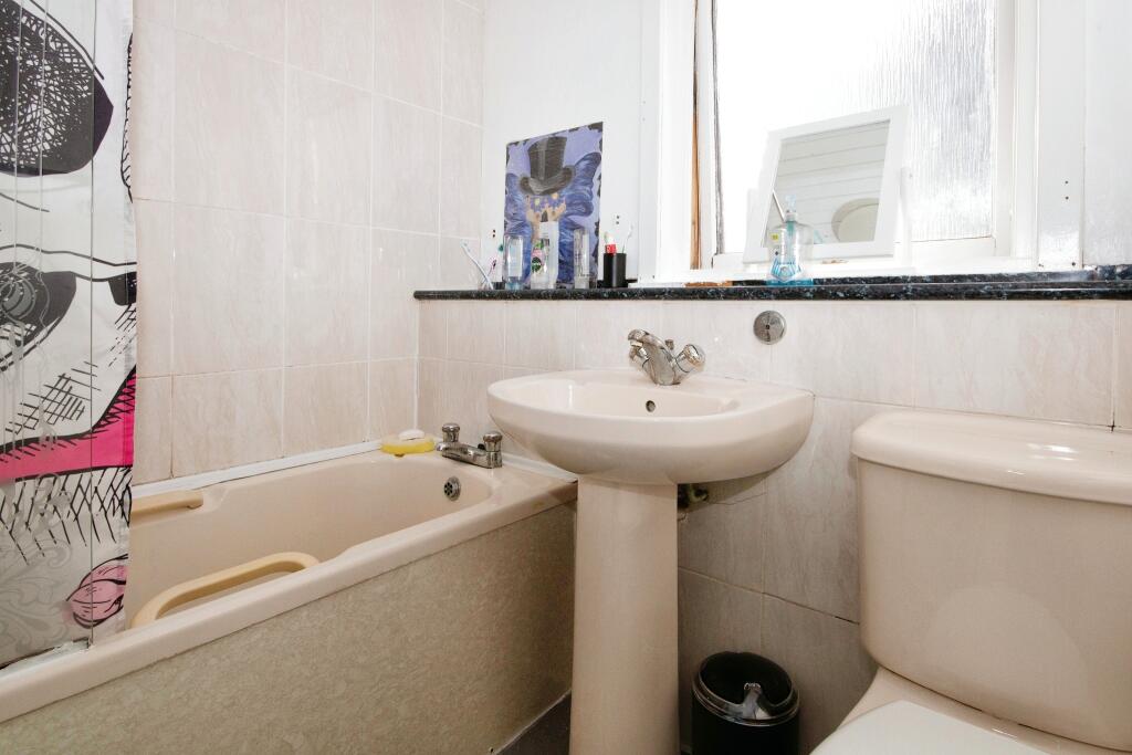 Additional image 13 of Loirston Crescent, Aberdeen, AB12