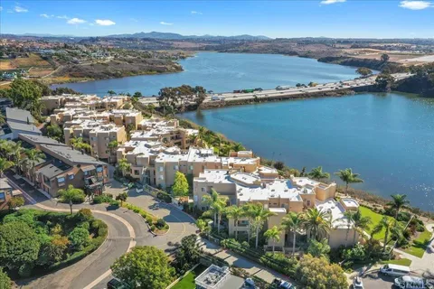 809 Kalpati Circle Unit 223, Carlsbad, CA 92008