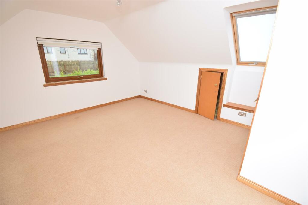 Additional image 13 of 30 Melrose Crescent, Macduff