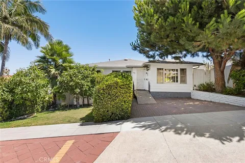 1422 S Averill Avenue, San Pedro, CA 90732