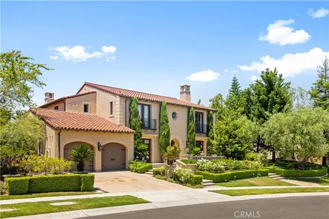 27 Starview, Irvine, CA 92603