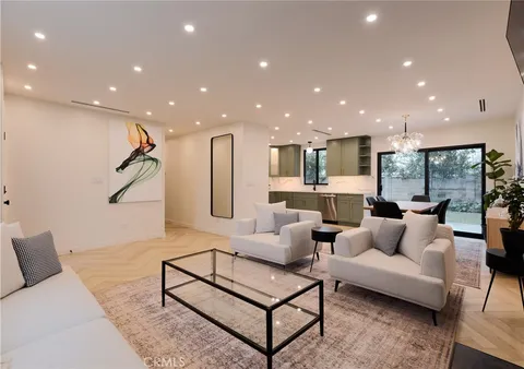 7638 Sedan Avenue, West Hills, CA 91304