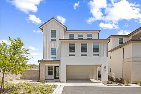 190 Tivoli Lane, Lake Forest, CA 92630
