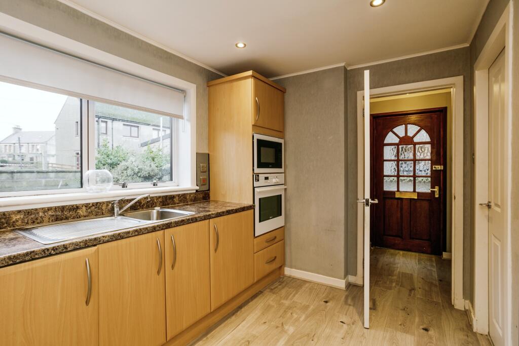 Additional image 7 of Addison Crescent, Banff, AB45