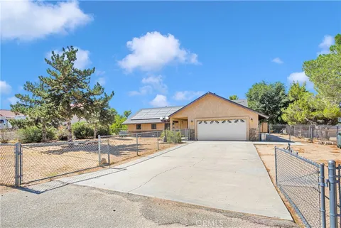 4434 Highland Road, Phelan, CA 92371