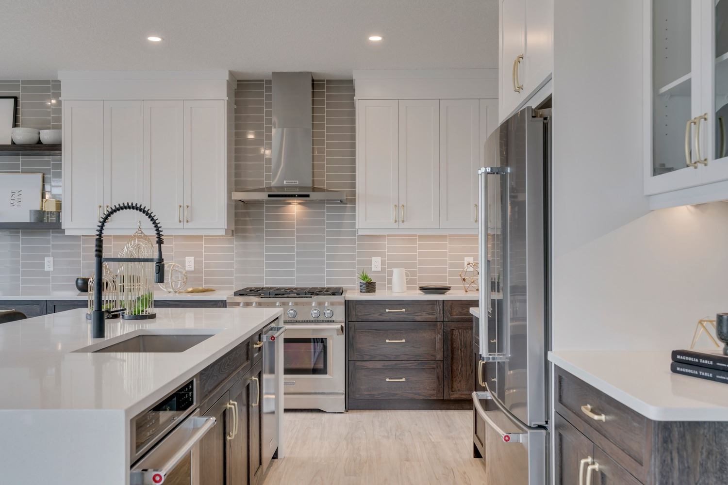 Additional image 21 of Coach Ridge