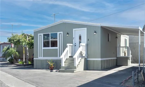 8723 Artesia Blvd Unit 7, Bellflower, CA 90706