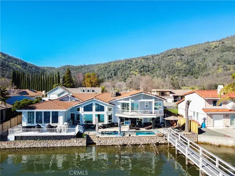 8483 Paradise Lagoon Drive, Lucerne, CA 95458