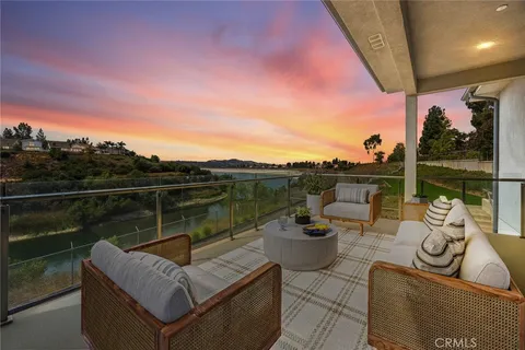 7262 E Lake Crest Lane, Anaheim Hills, CA 92807