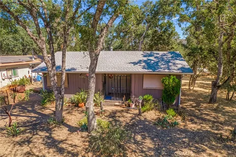 15966 33rd Avenue, Clearlake, CA 95422