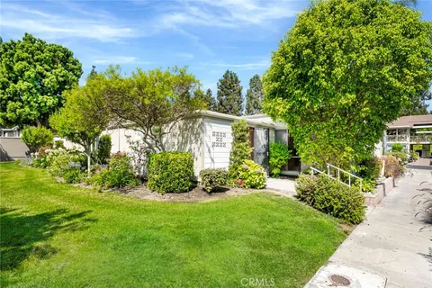 454 Avenida Sevilla Unit B, Laguna Woods, CA 92637
