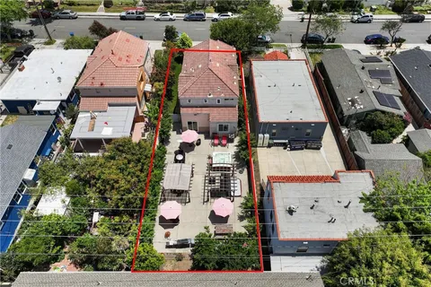 1853 Junipero Avenue, Signal Hill, CA 90755