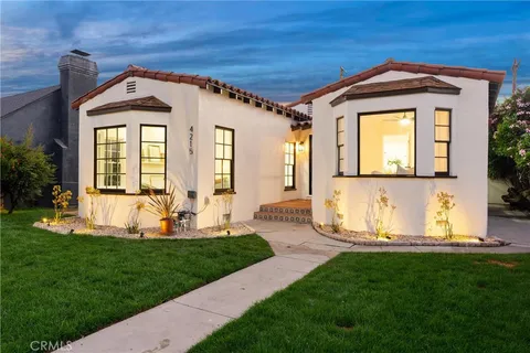 4215 Sutro Avenue, Los Angeles, CA 90008