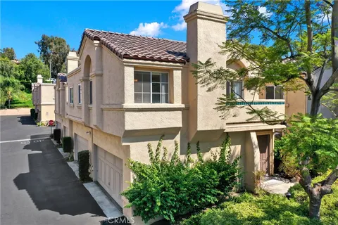 21151 Gladiolos Way, Lake Forest, CA 92630