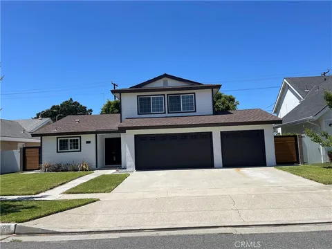 11711 Paseo Bonita, Los Alamitos, CA 90720