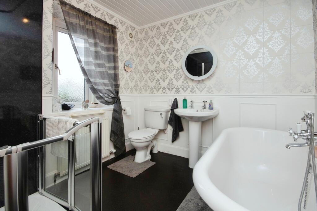 Additional image 14 of Bartlet Place, Banff, AB45