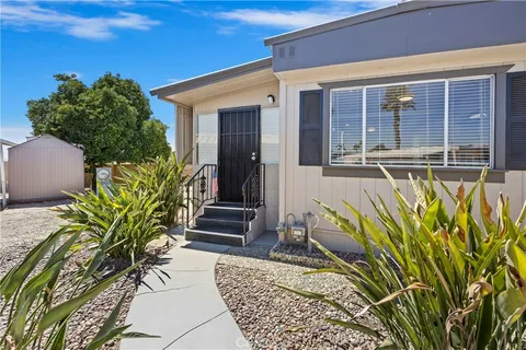 260 N Lyon Avenue Unit 6, Hemet, CA 92543