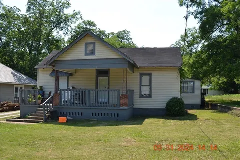 1807 (A&B) 10th Court, Phenix City, AL 36867