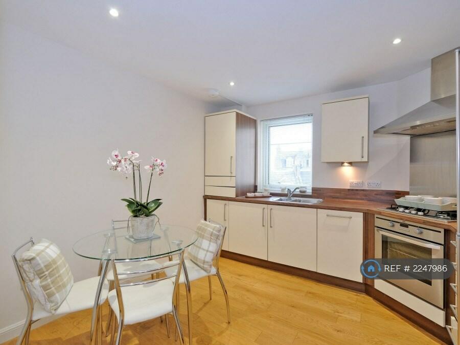 Additional image 4 of Broomhill Road, Aberdeen, AB10