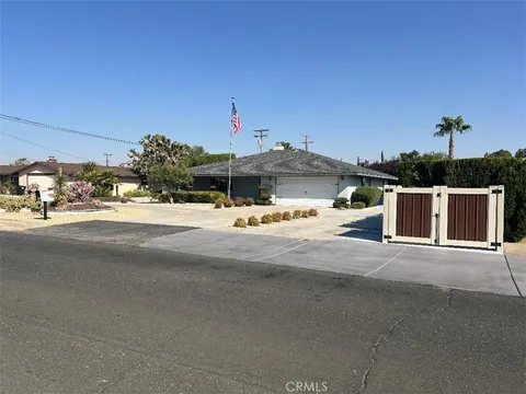 20578 Ottawa Road, Apple Valley, CA 92308