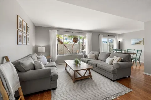 8146 Lindenwood Drive Unit 47, Huntington Beach, CA 92646