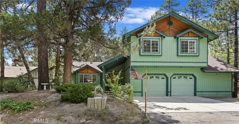 420 Northern Cross Drive, Big Bear Lake, CA 92315