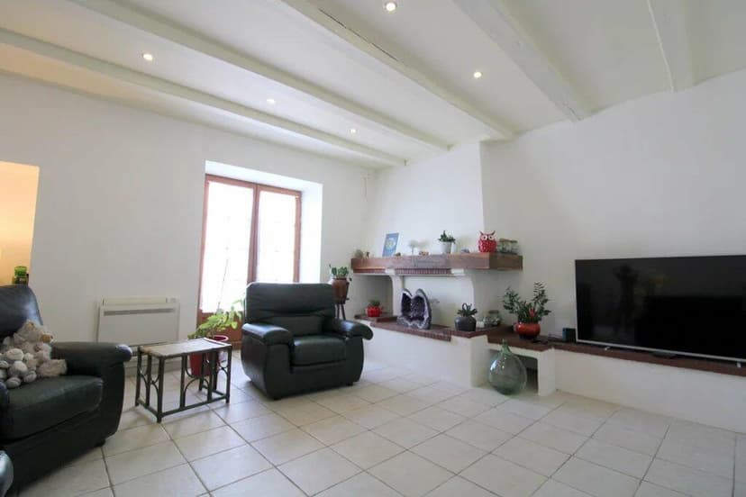 Additional image 2 of Poitou-Charentes, Charente-Maritime, St-Vivien, France