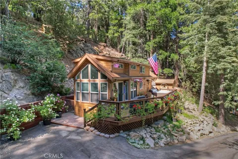 27500 State Highway 189, Lake Arrowhead, CA 92352