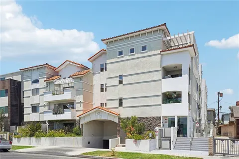 4733 Elmwood Avenue Unit 402, Los Angeles, CA 90004
