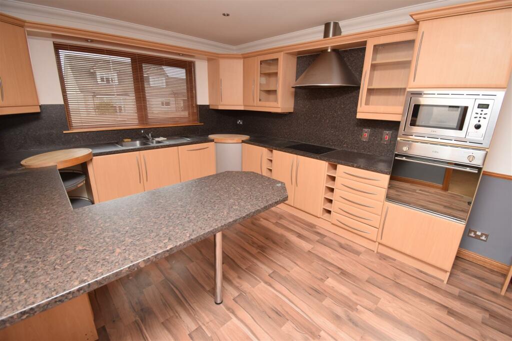 Additional image 2 of 30 Melrose Crescent, Macduff