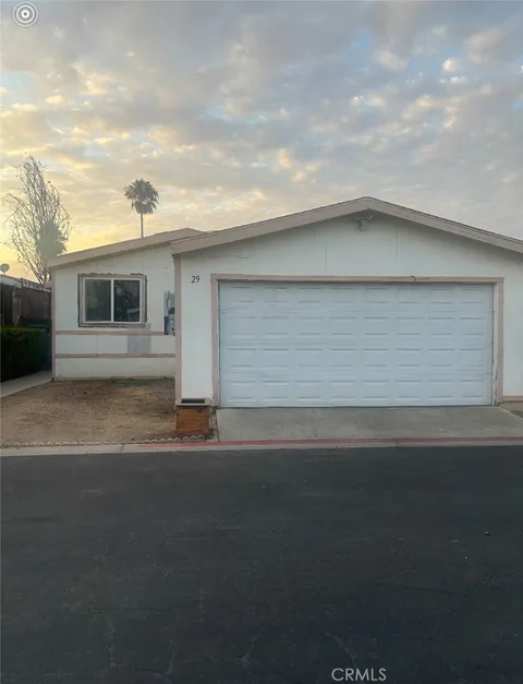 80 E Dawest St Unit 29, Perris, CA 92571