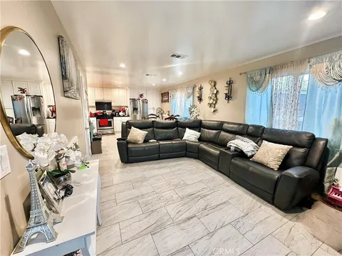 13315 Pierce Street, Pacoima, CA 91331