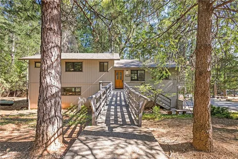 6134 Showdown Circle, Magalia, CA 95954