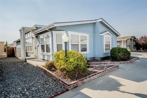 22241 Nisqually Road Unit 24, Apple Valley, CA 92308