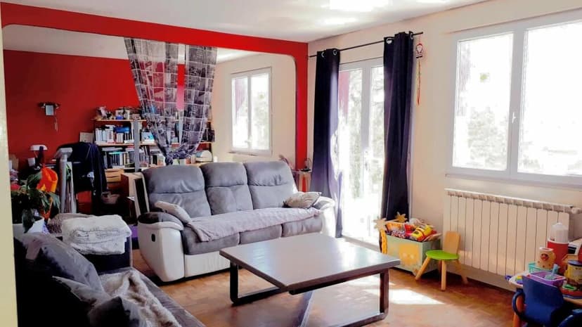 Primary image of Midi-Pyrénées, Tarn-et-Garonne, Montaigu-de-Quercy, France