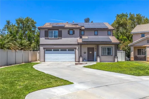 29108 Pepper Tree Court, Highland, CA 92346