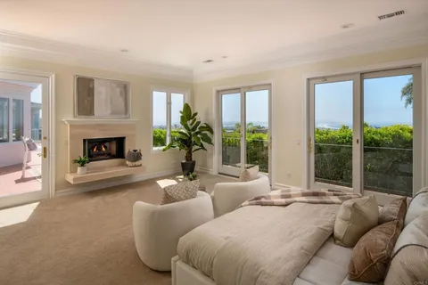 5480 Rutgers Road, La Jolla, CA 92037