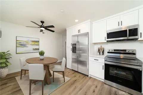 23254 Orange Avenue Unit 4, Lake Forest, CA 92630