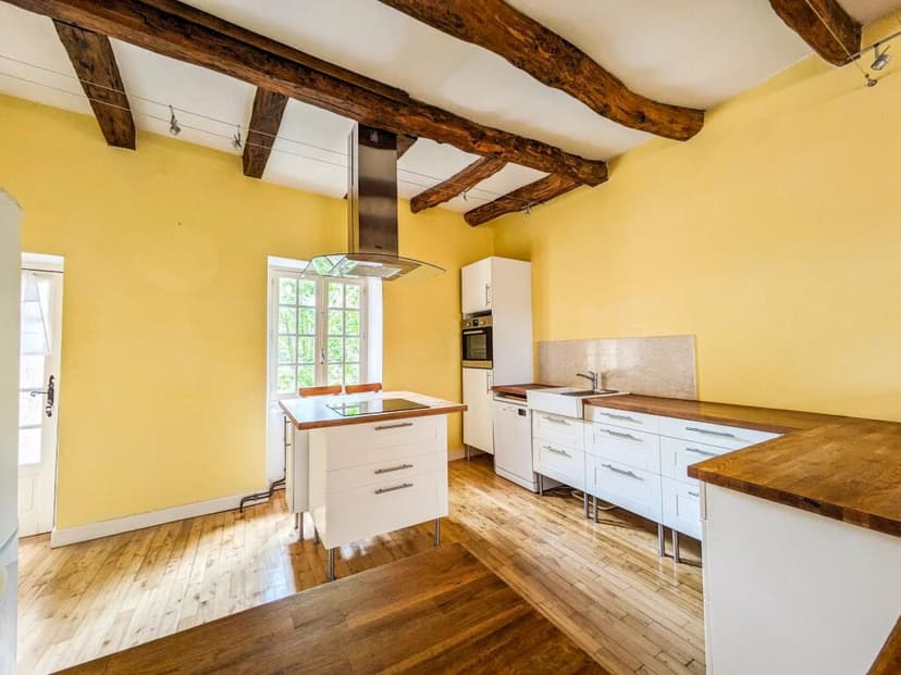 Additional image 2 of Limousin, Corrèze, Beaulieu-sur-Dordogne, France