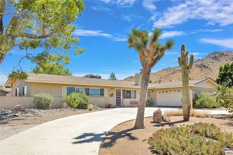 19430 Chippewa Road, Apple Valley, CA 92307