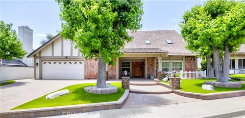 7005 E Country Club Lane, Anaheim Hills, CA 92807